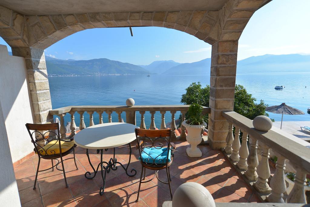 Apartments Palace Mira Mare Тиват Номер фото